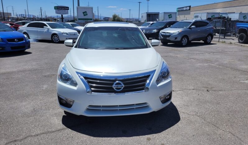 
								2013 Nissan Altima 3.5 SL Sedan 4D full									
