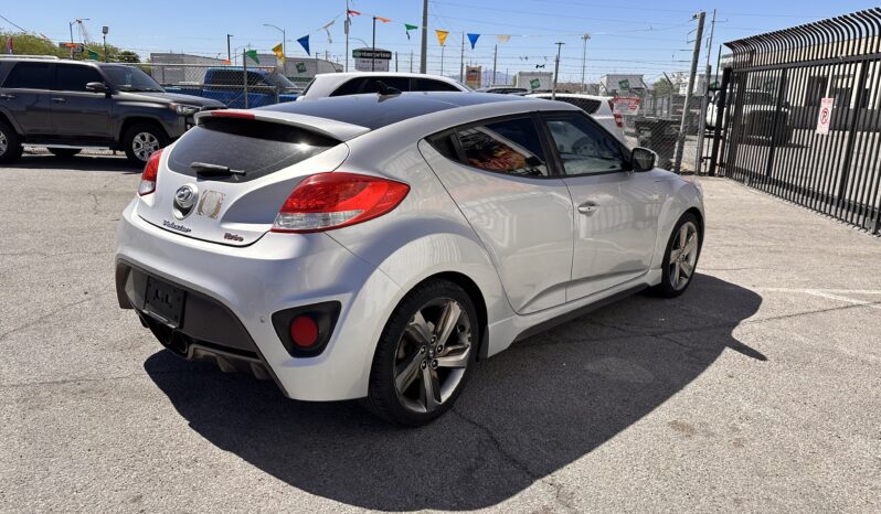 
								2014 Hyundai Veloster Turbo Coupe 3D full									