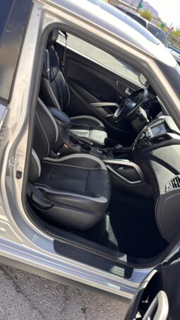 
										2014 Hyundai Veloster Turbo Coupe 3D full									