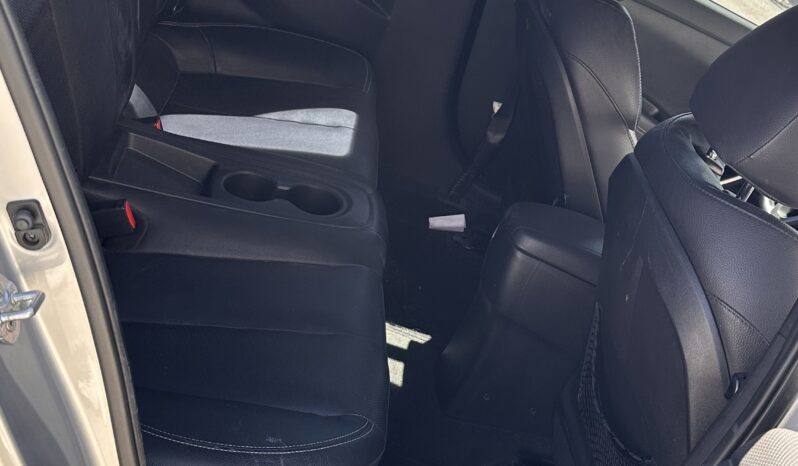 
								2014 Hyundai Veloster Turbo Coupe 3D full									