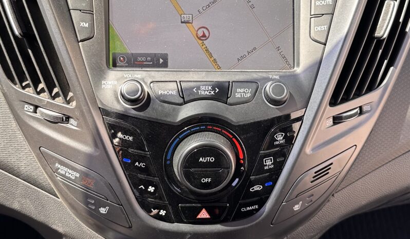 
								2014 Hyundai Veloster Turbo Coupe 3D full									