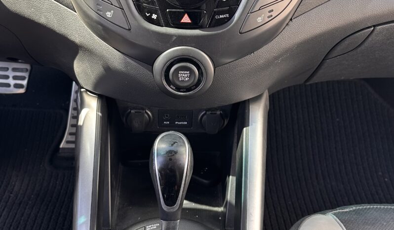 
								2014 Hyundai Veloster Turbo Coupe 3D full									