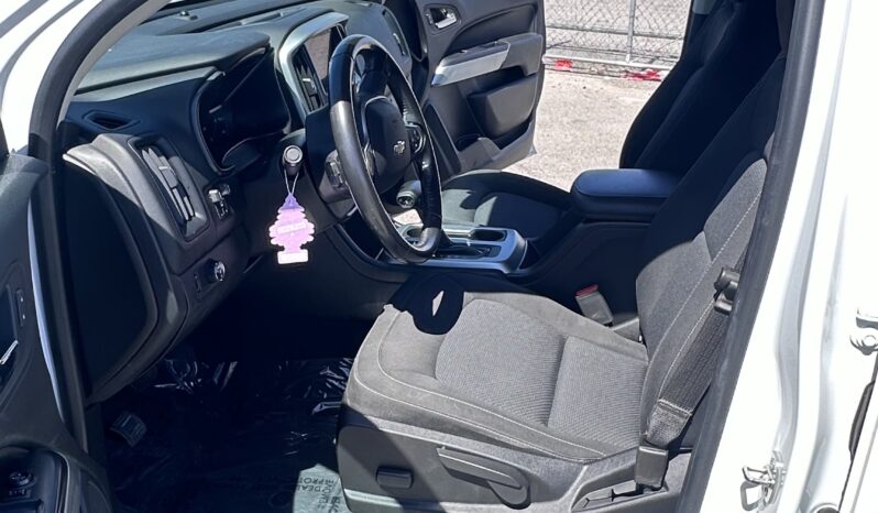 
								2019 Chevrolet Colorado Crew Cab LT Pickup 4D 5 ft full									