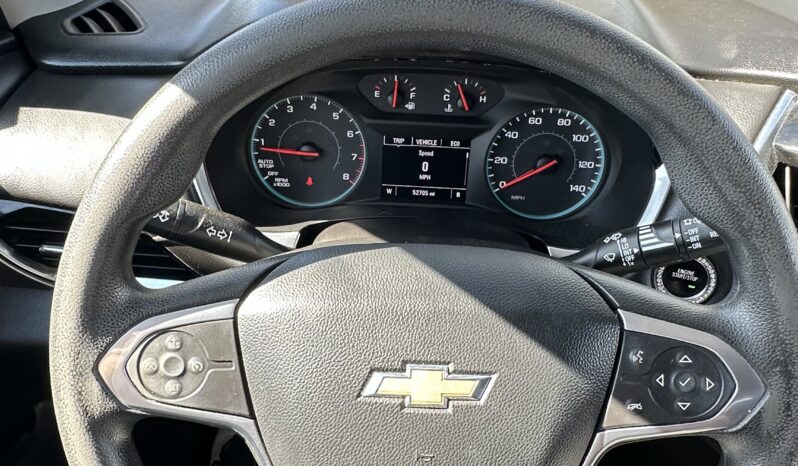 
								2021 Chevrolet Traverse LS Sport Utility 4D full									