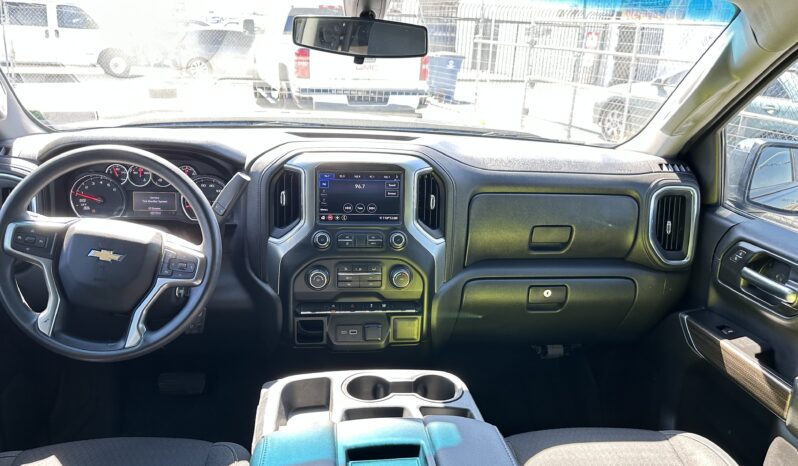 
								2020 CHEVROLET SILVERADO-Z71 full									
